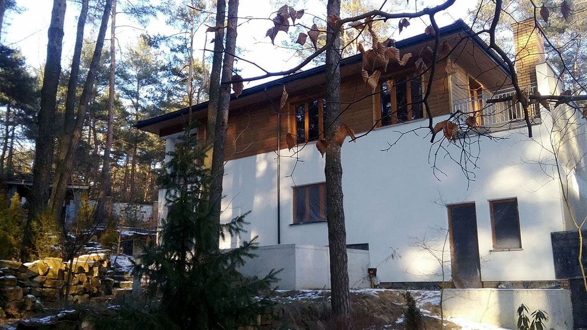 Enklawa Magdalenka - Elewacja kamienna