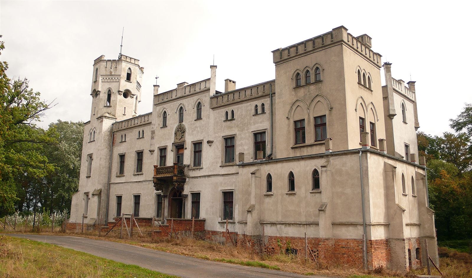Pałac Drwalewice